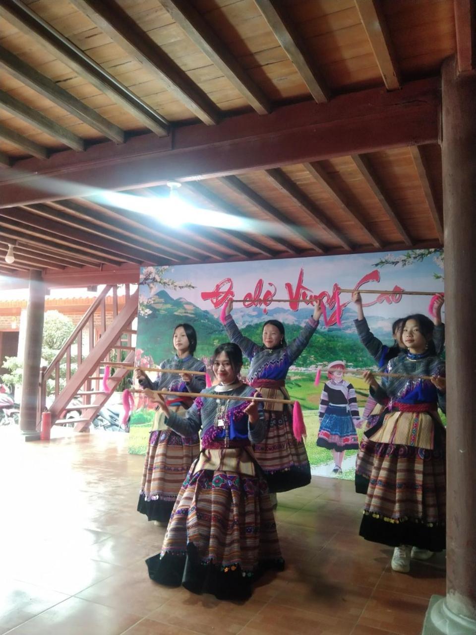 A Lin Homestay Bac Ha Экстерьер фото